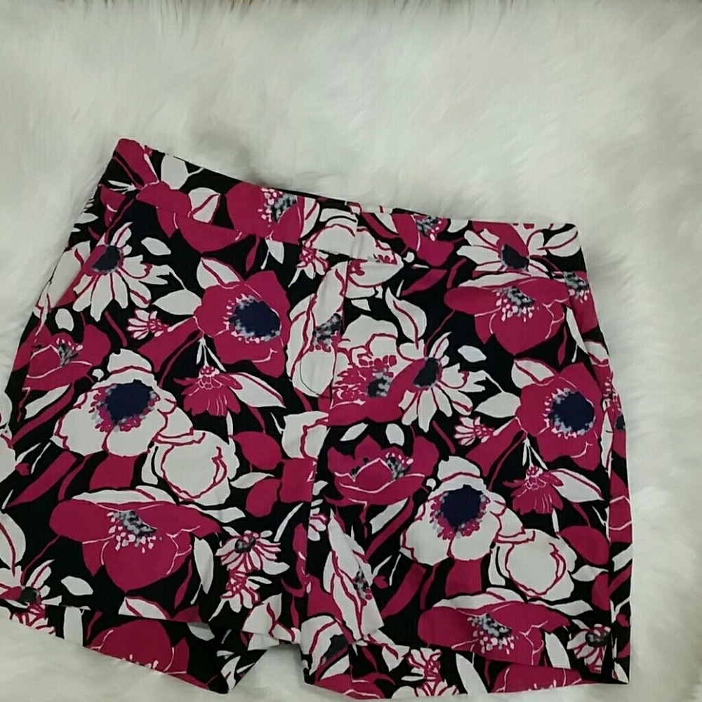 TALBOTS Shorts size 12